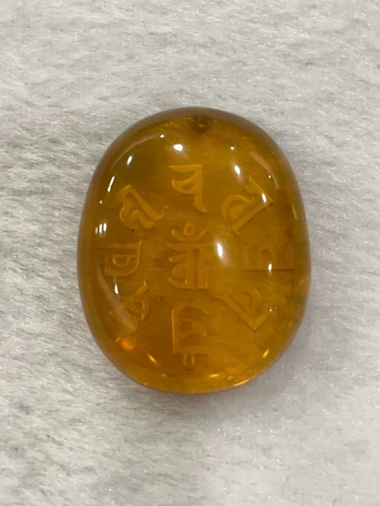 黃色調琥珀・橢圓弧面墜子 AMB-P-0-00046