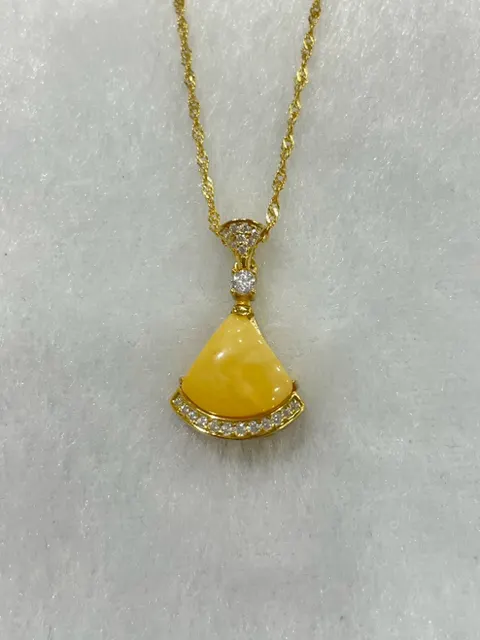 黃色調琥珀・琥珀墜子 AMB-N-S-00074