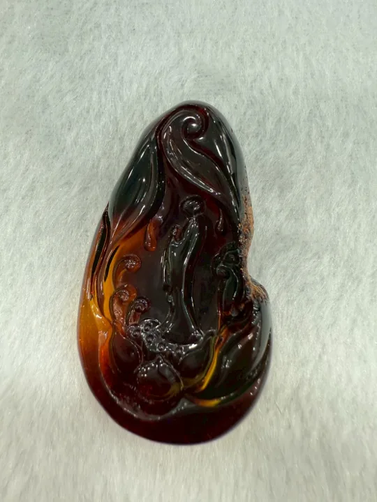 紅棕色調琥珀・隨形牌子 AMB-C-0-00054