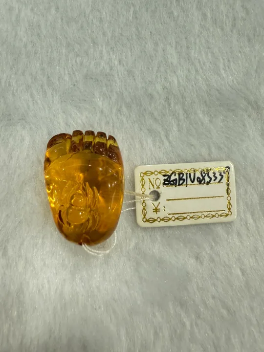 黃棕色調琥珀・掛件 AMB-P-0-00065