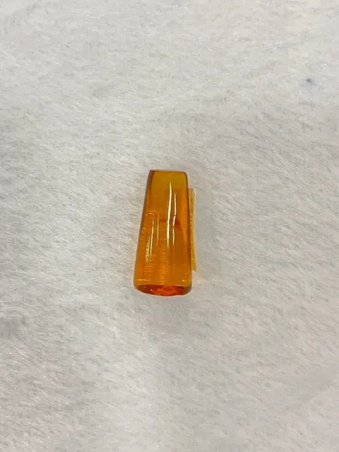 黃色調琥珀・桶狀 AMB-L-0-00008