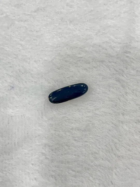 黑色調琥珀・隨形弧面琢型 AMB-L-0-00061