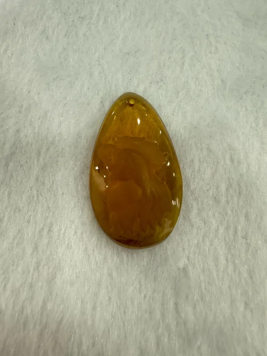黃色調琥珀・水滴弧面墜子 AMB-P-0-00054