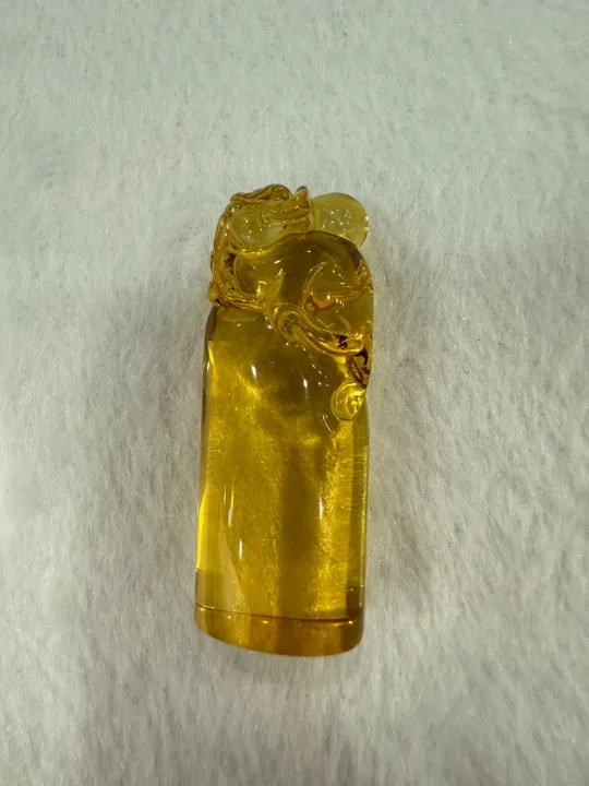黃色調琥珀・印章 AMB-C-0-00043