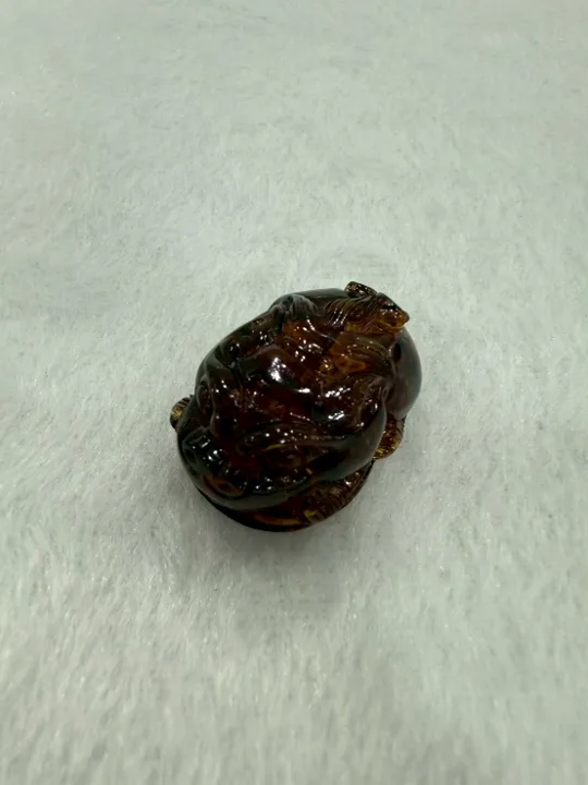 棕色調琥珀・貔貅 珠子 AMB-C-0-00047