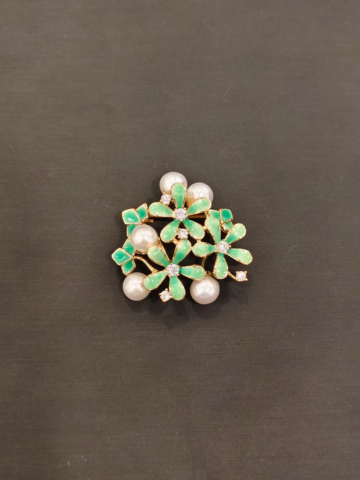 白色珍珠・珍珠胸針 PEA-AA-00039