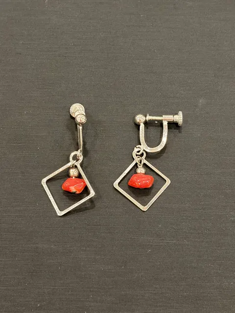 紅色珊瑚・耳環一對 COA-ES-00005