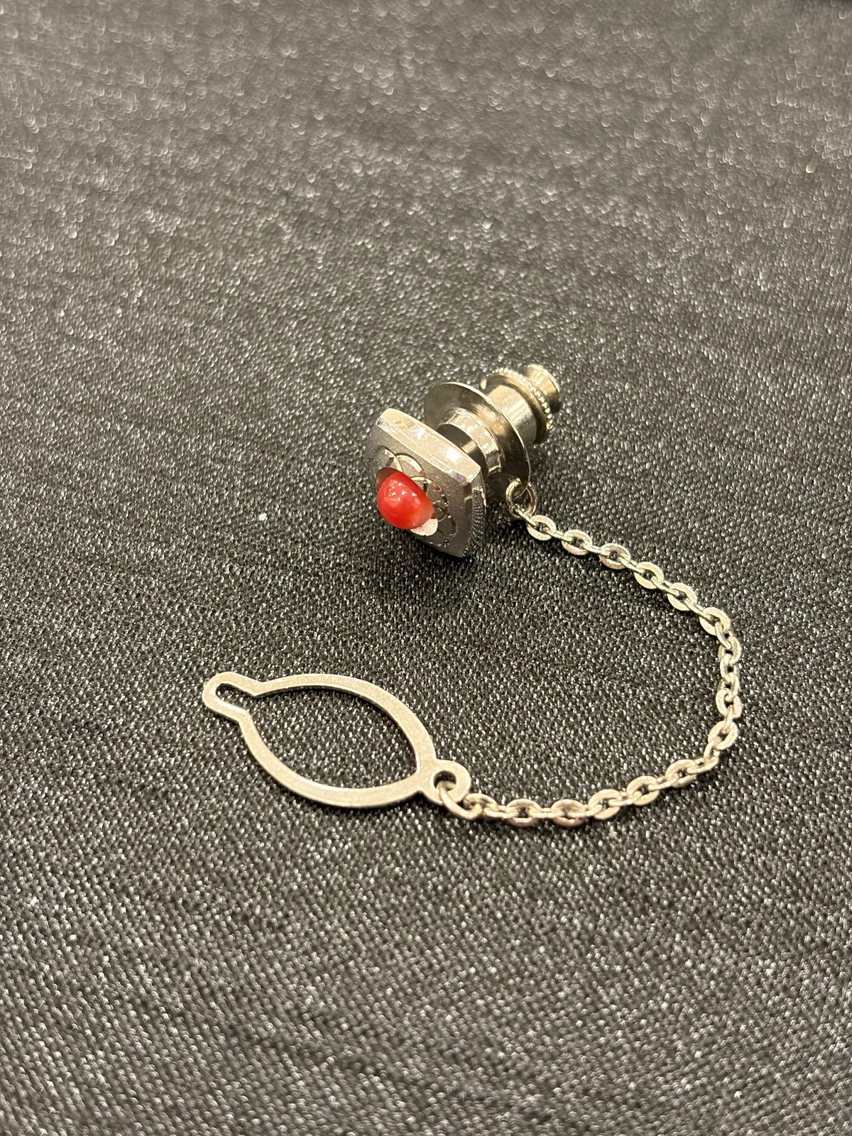 紅色珊瑚・領針 COA-AS-00032