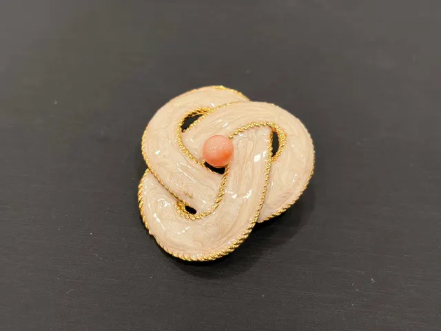 粉紅色珊瑚・珊瑚胸針 COA-AS-00004