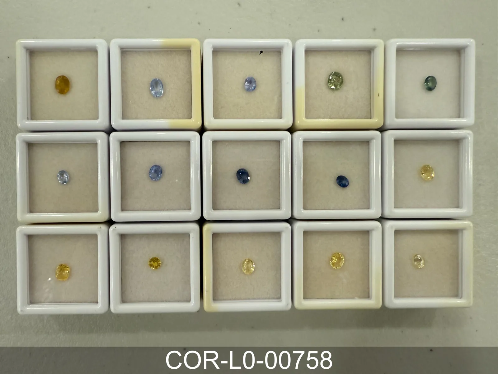 藍色剛玉 COR-L0-00758