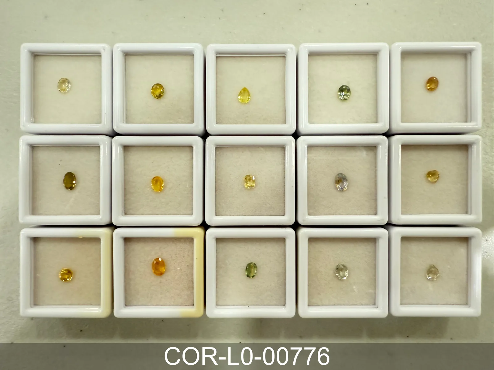 黃色剛玉 COR-L0-00776