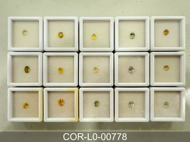 黃色剛玉 COR-L0-00778