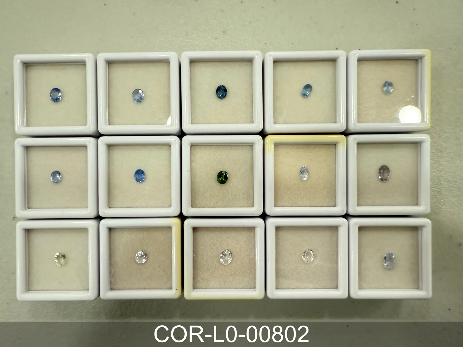 藍色剛玉 COR-L0-00802