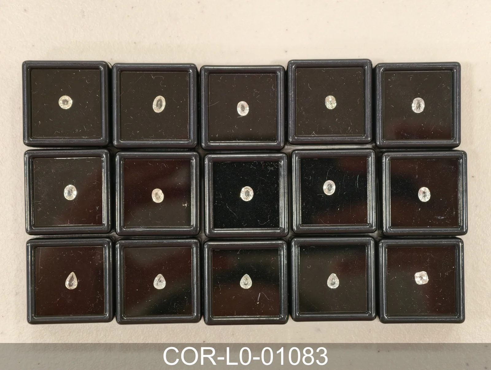 淡黃色剛玉 COR-L0-01083