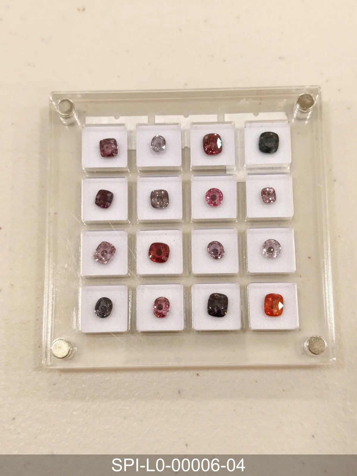 灰藍色尖晶石 SPI-L0-00006-04